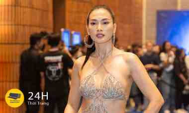 Loạt trang phục sexy trên thảm xanh ‘Ngôi sao của năm 2022’