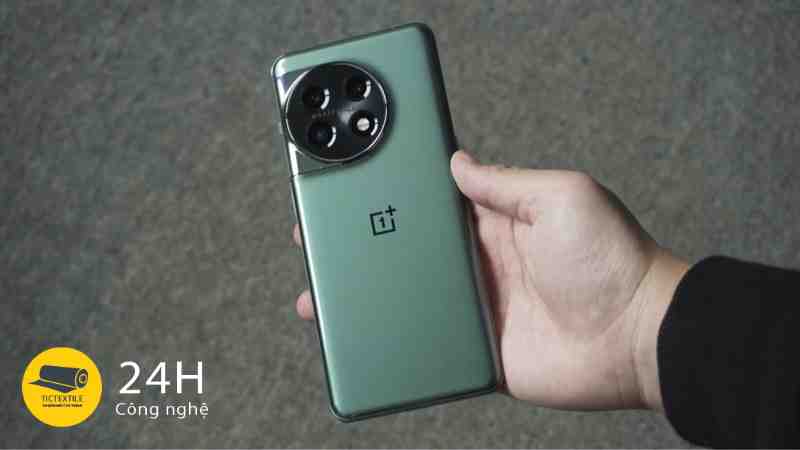 Đánh giá OnePlus 11: Hiệu năng mạnh mẽ, camera ấn tượng