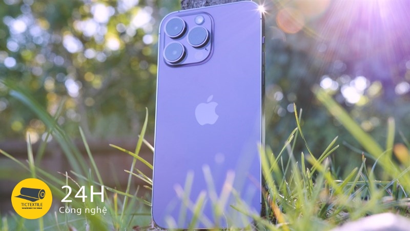 iPhone 15 Pro Max đã lộ ảnh render: Xuất hiện thay đổi về cụm camera